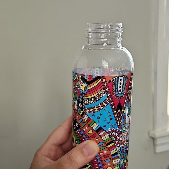 The sak water bottle tumbler cup screw top handle strap llama pattern - Picture 7 of 7